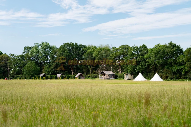 Long Acres Caravan And Camping Park
