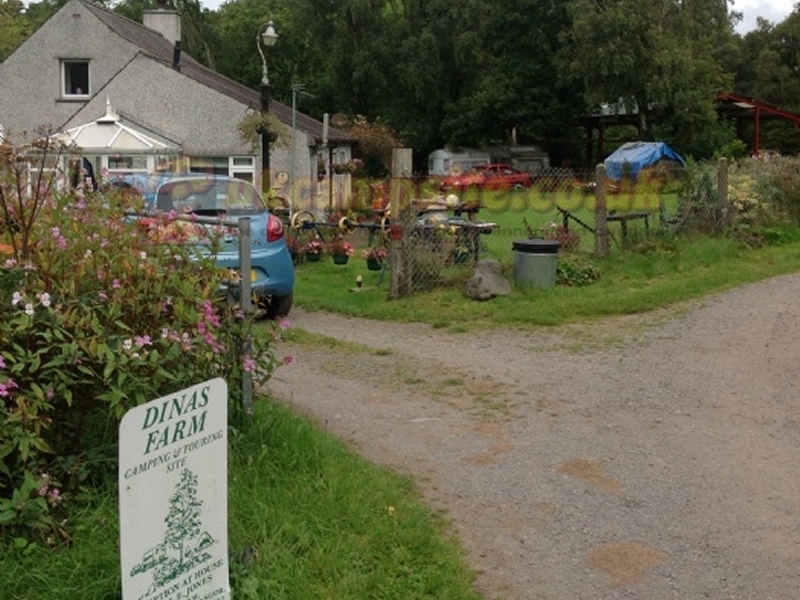 Dinas Farm Camping And Touring Site