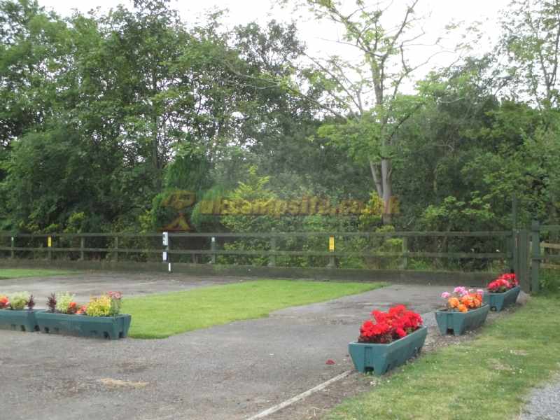 The Paddock Touring Park At Robsons