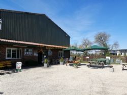 The Mile Caravan Park And Campsite