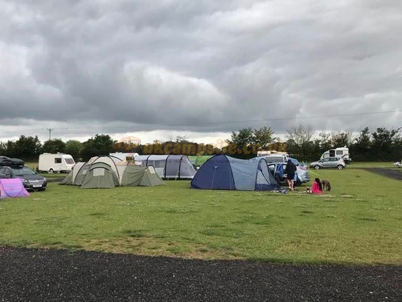 The Mile Caravan Park And Campsite
