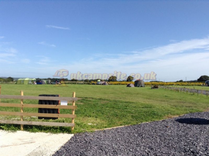 Tai Hirion Caravan And Camping Site
