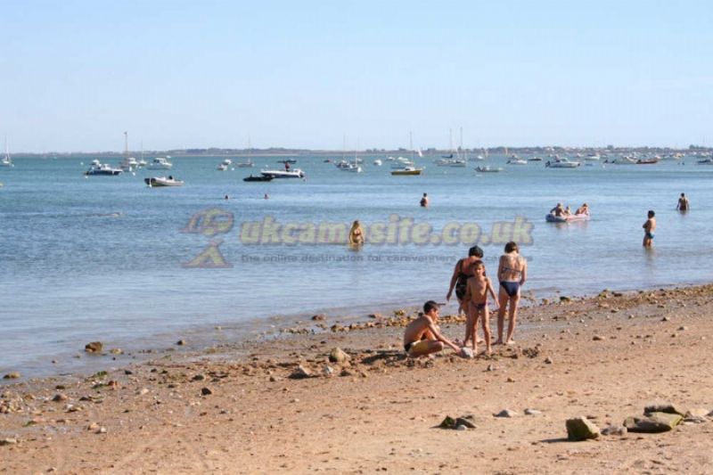 Huttopia Les Falaises   Normandie