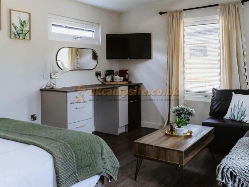 Blakemere Touring And Holiday Park