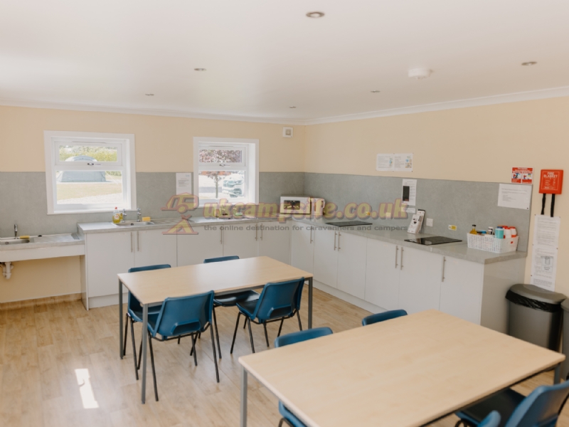 Linwater Caravan Park