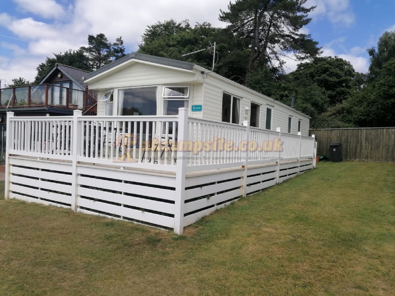Pooh Cottage Holiday Park