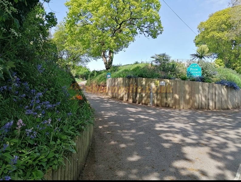 Pooh Cottage Holiday Park