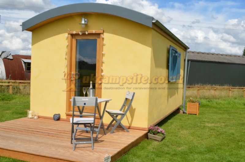 Butt Farm Caravan Camping And Glamping Site