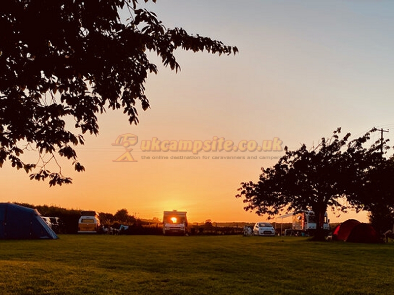 Painters Farm Campsite