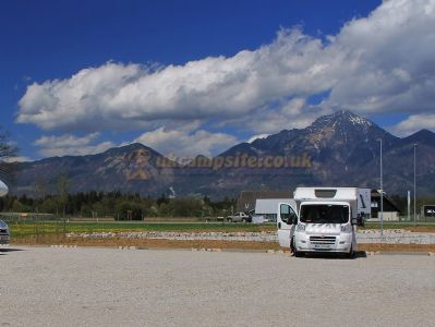 Camper Stop Cubis