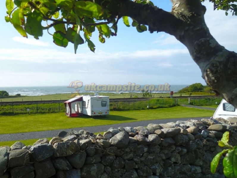 Hendre Hall Campsite
