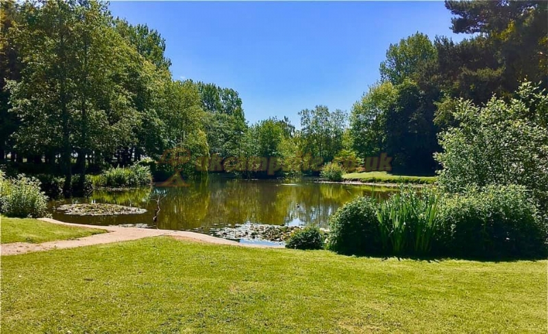 Wood Lake Campsite And Caravan Park