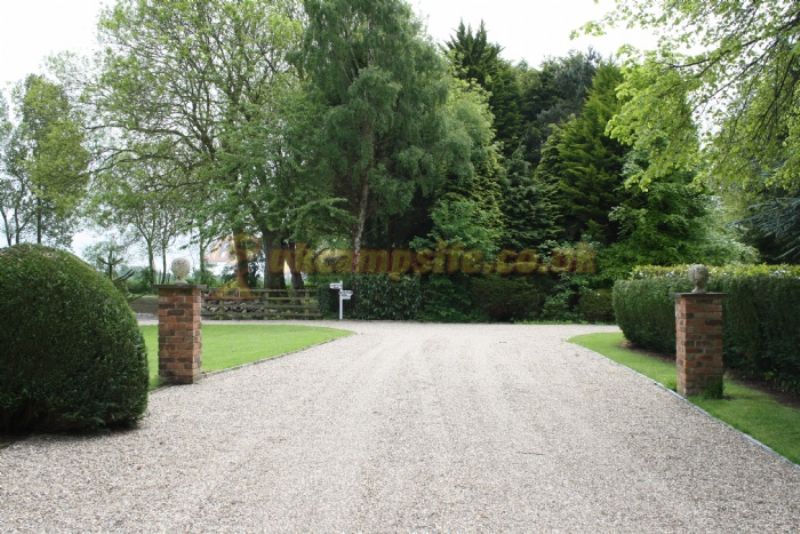 Wood Lake Campsite And Caravan Park