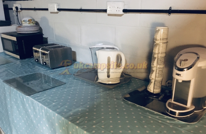 Wood Lake Campsite And Caravan Park