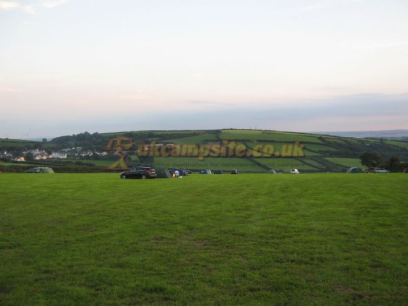 Cheglinch Farm Glamping And Wild Camping
