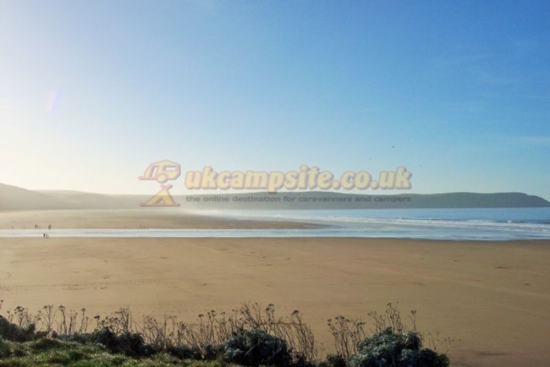 Cheglinch Farm Glamping And Wild Camping