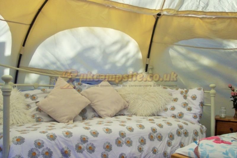Cheglinch Farm Glamping And Wild Camping