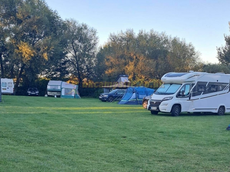 Sunnyside Caravan And Camping Site