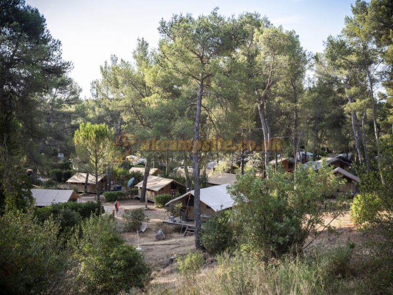 Camping Huttopia Fontvieille