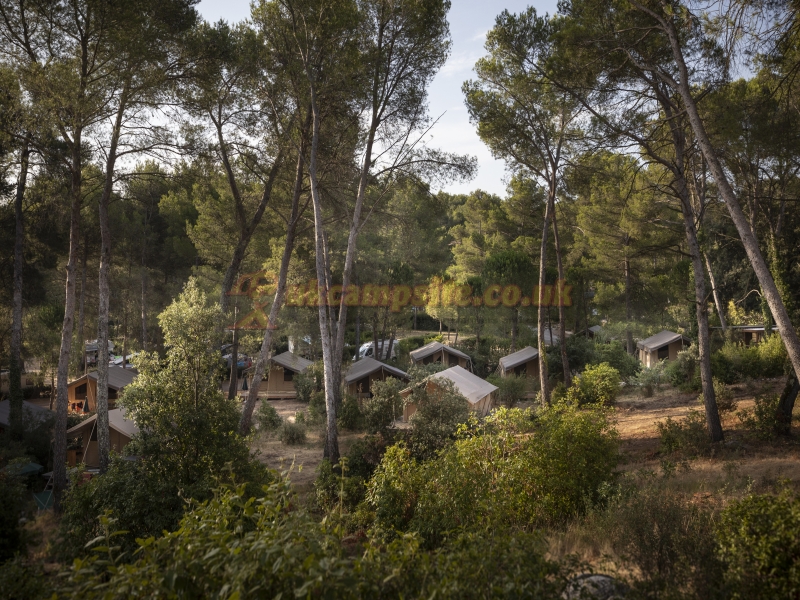 Camping Huttopia Fontvieille