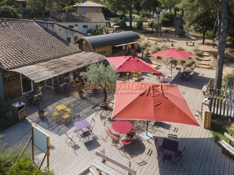 Camping Huttopia Fontvieille