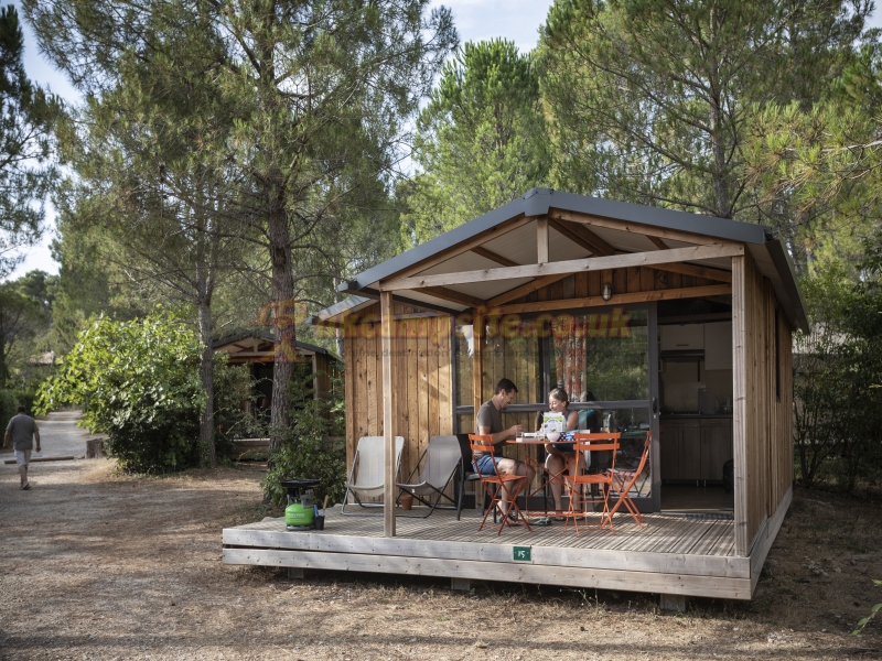 Camping Huttopia Fontvieille