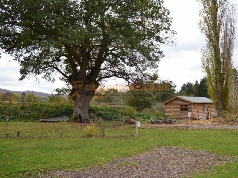 The Fishponds Touring Site