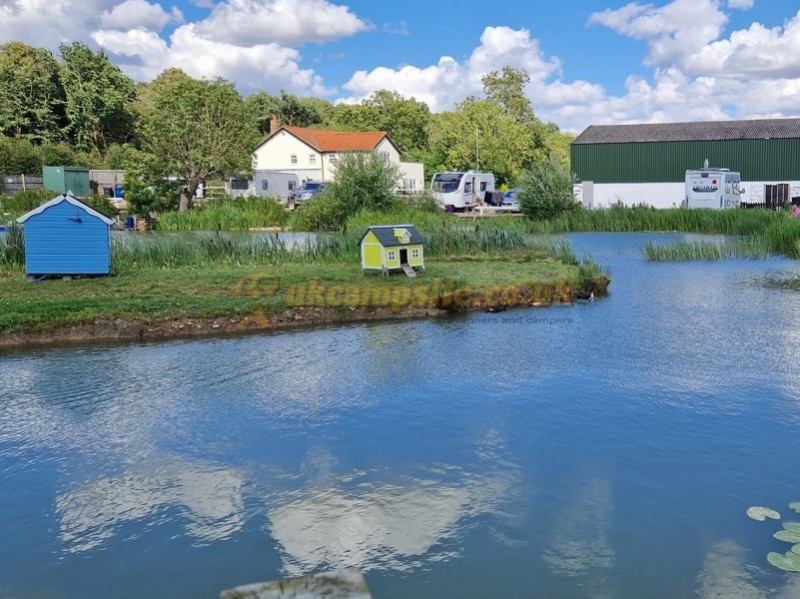 Seven Acre Farm Campsite