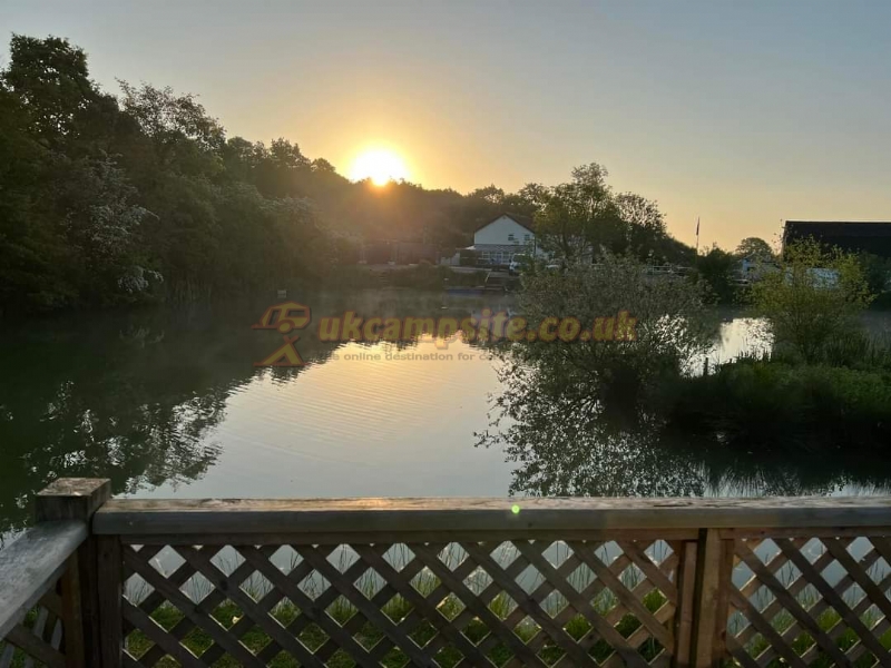 Seven Acre Farm Campsite