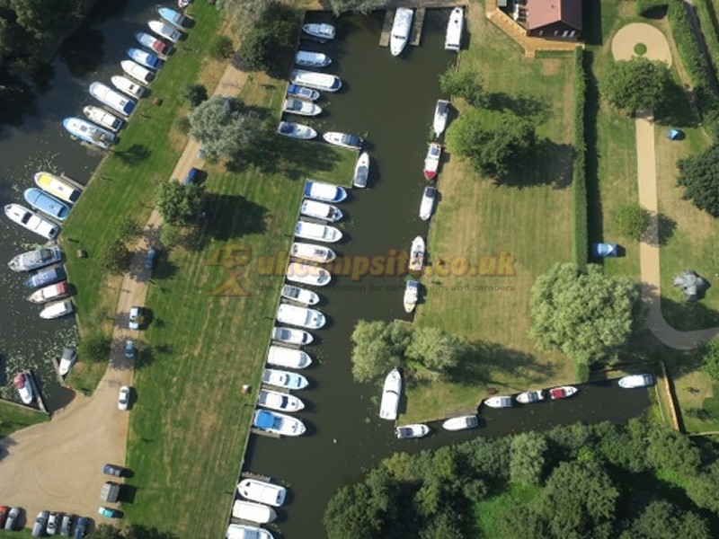 Broads Edge Marina Riverside Camping