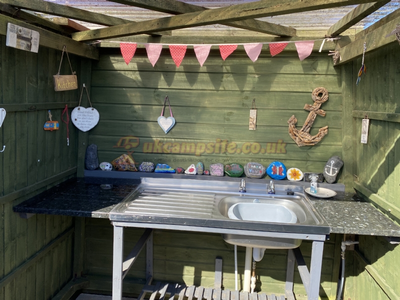 Sea View Camping At Dropped Anchor