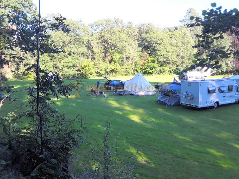 Dolau Afon Camping