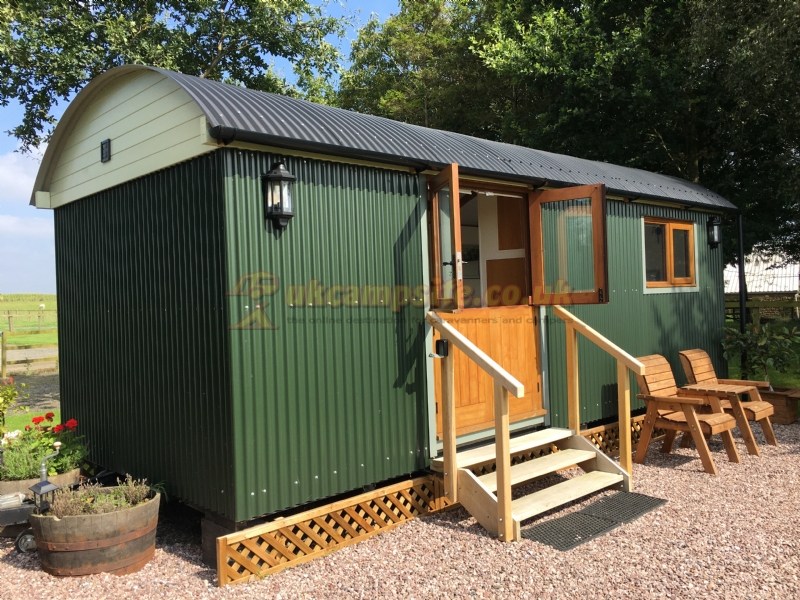 Woodhead Farm Caravan Site Certificated Location