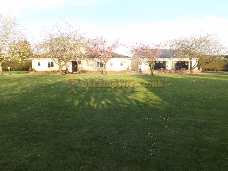 Coombe Caravan Park