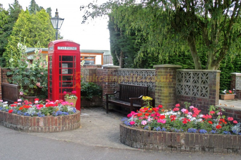 Coombe Caravan Park