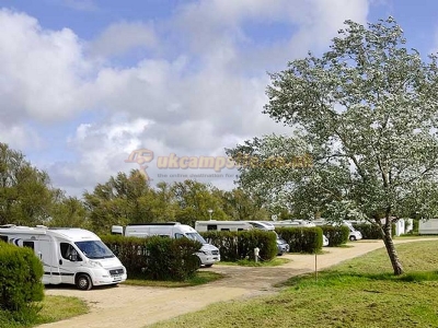 Camping Municipal Les Iris Triaize