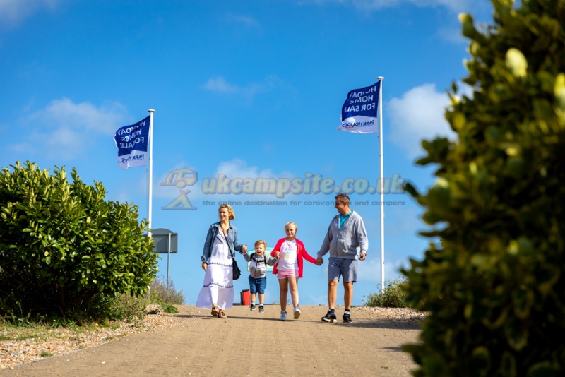 Pevensey Bay Holiday Park (PHolsUK)