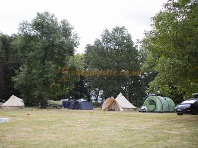 Camping L Orangerie De Beauregard