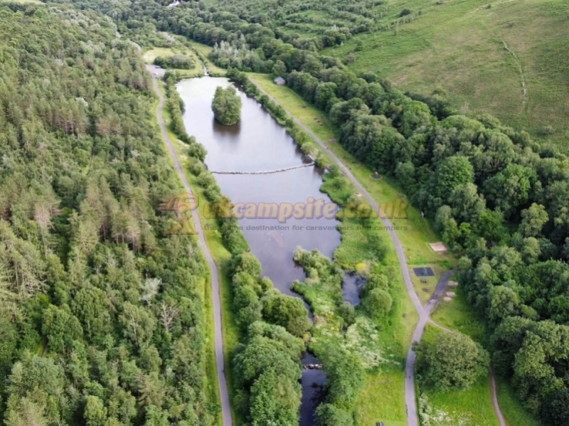 Lakeside Caravan And Camping