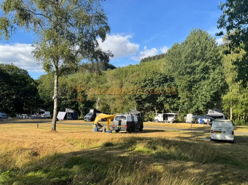 Lakeside Caravan And Camping