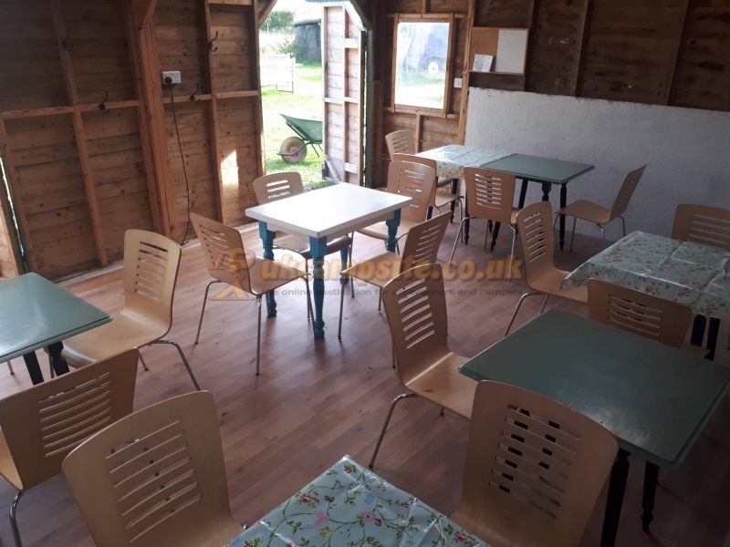 Greenhillock Glamping And Camping