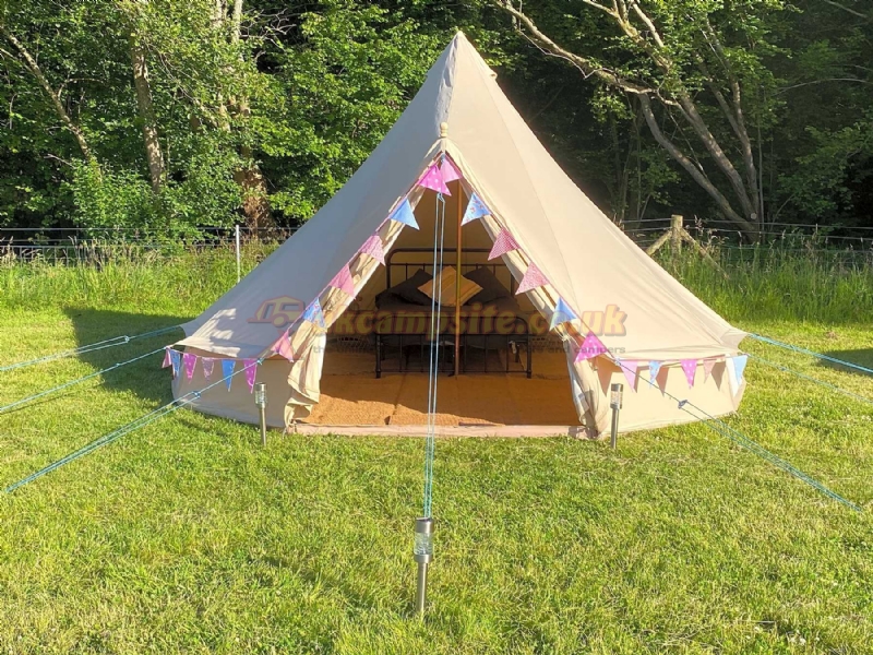 Camping At Tomkins Farm