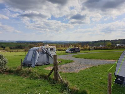 Penuwch Inn Caravan And Camping Site