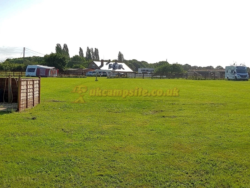 Bishops Lydeard Caravan And Camping Site