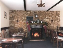 Tuckers Grave Inn And Campsite