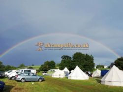 Tuckers Grave Inn And Campsite