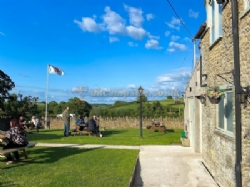 Tuckers Grave Inn And Campsite