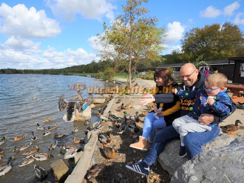 Waleswood Caravan And Camping Park