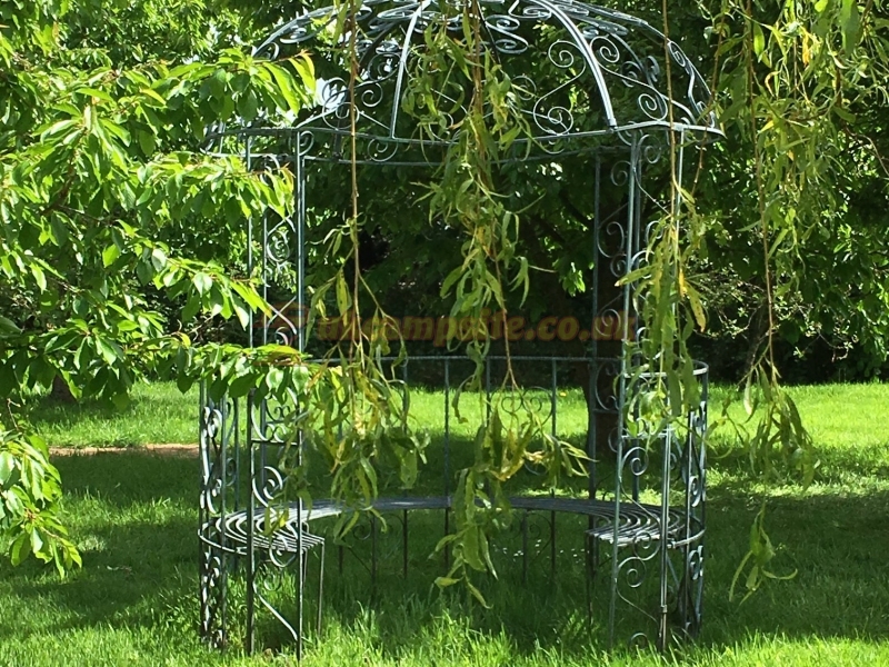 Daphnes Orchard