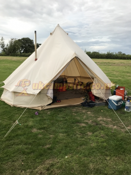 The Boat House Caravan And Campsite